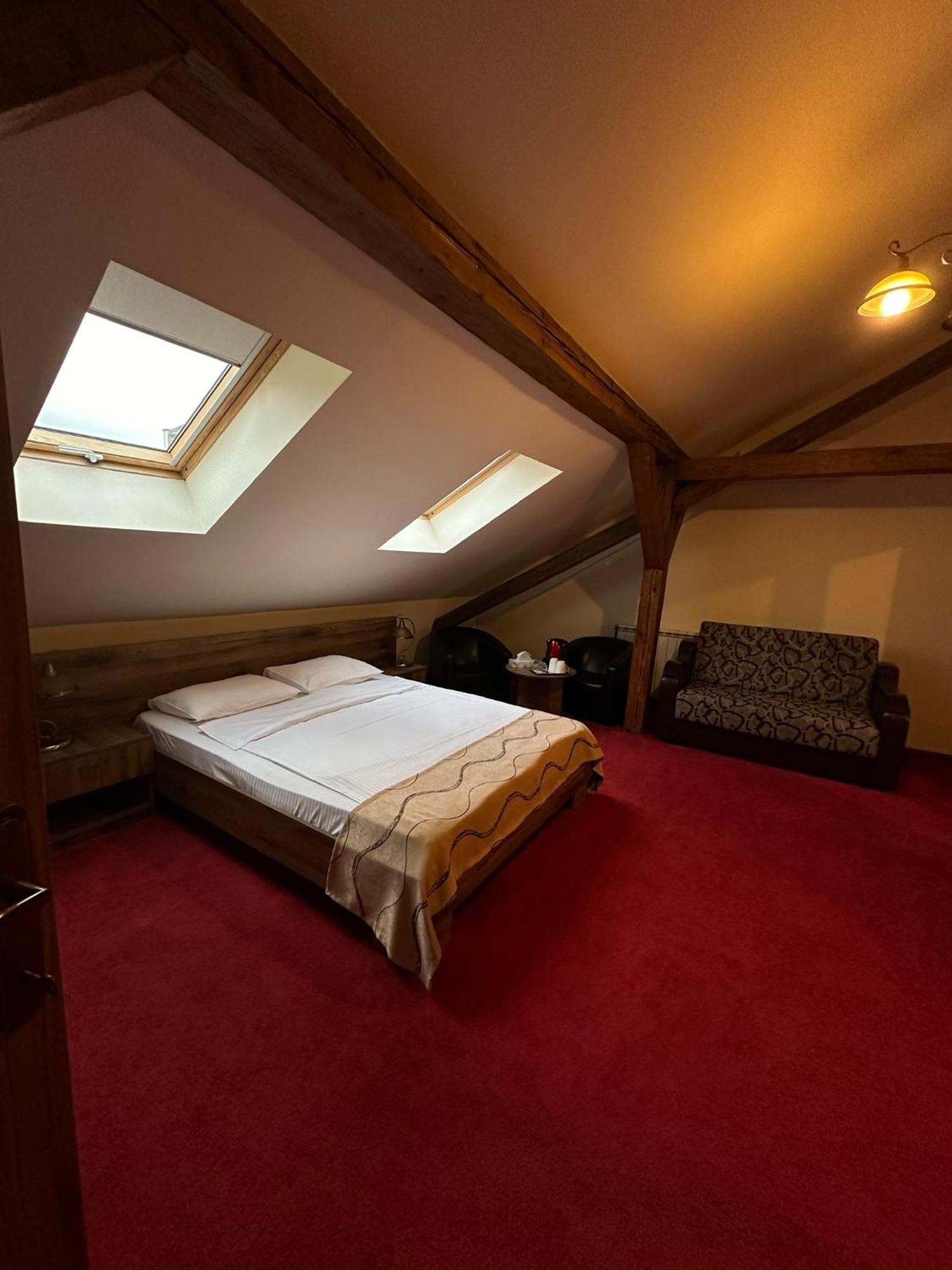 Antique Aparthotel Gyulafehérvár Kültér fotó