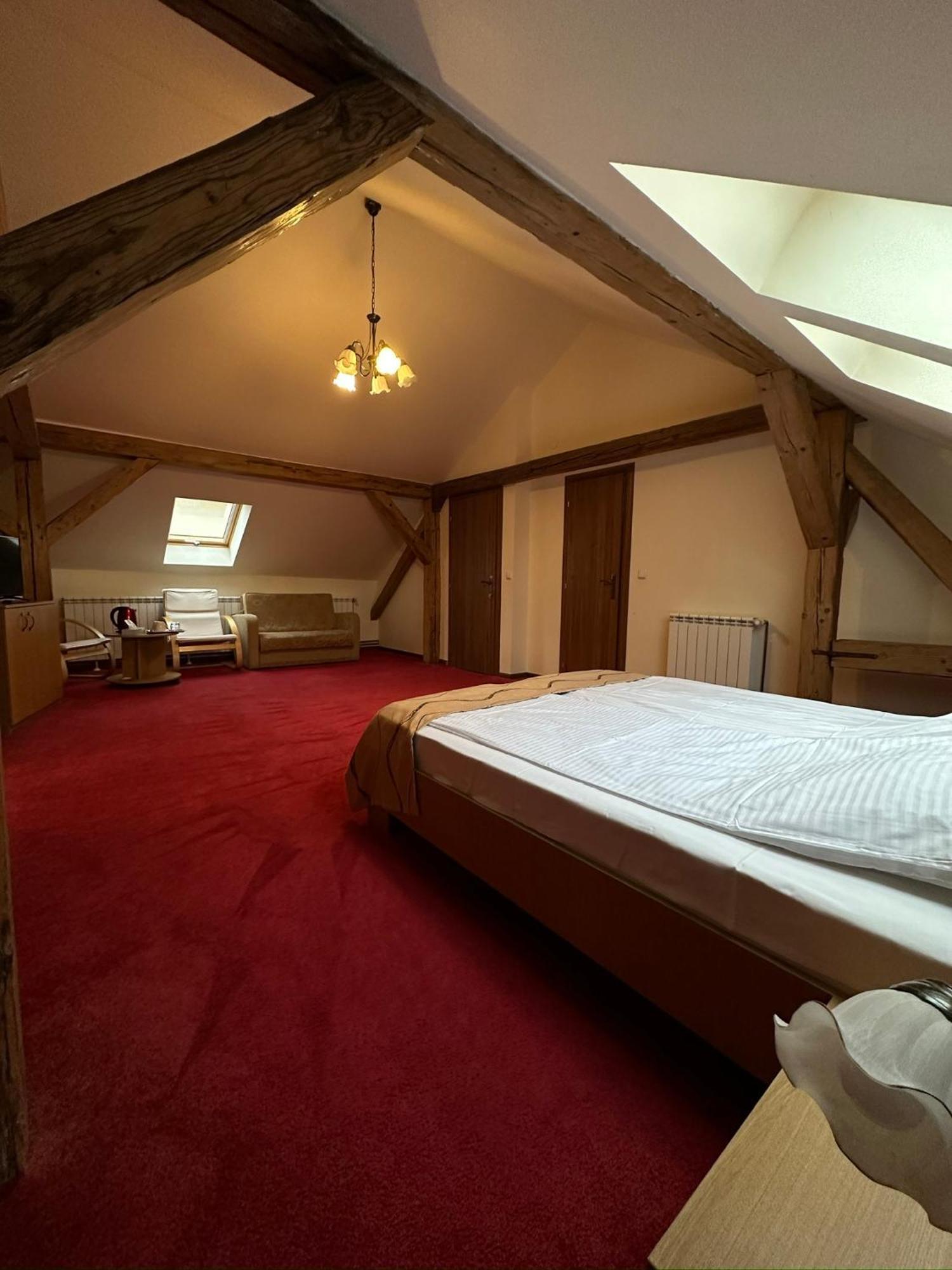 Antique Aparthotel Gyulafehérvár Kültér fotó