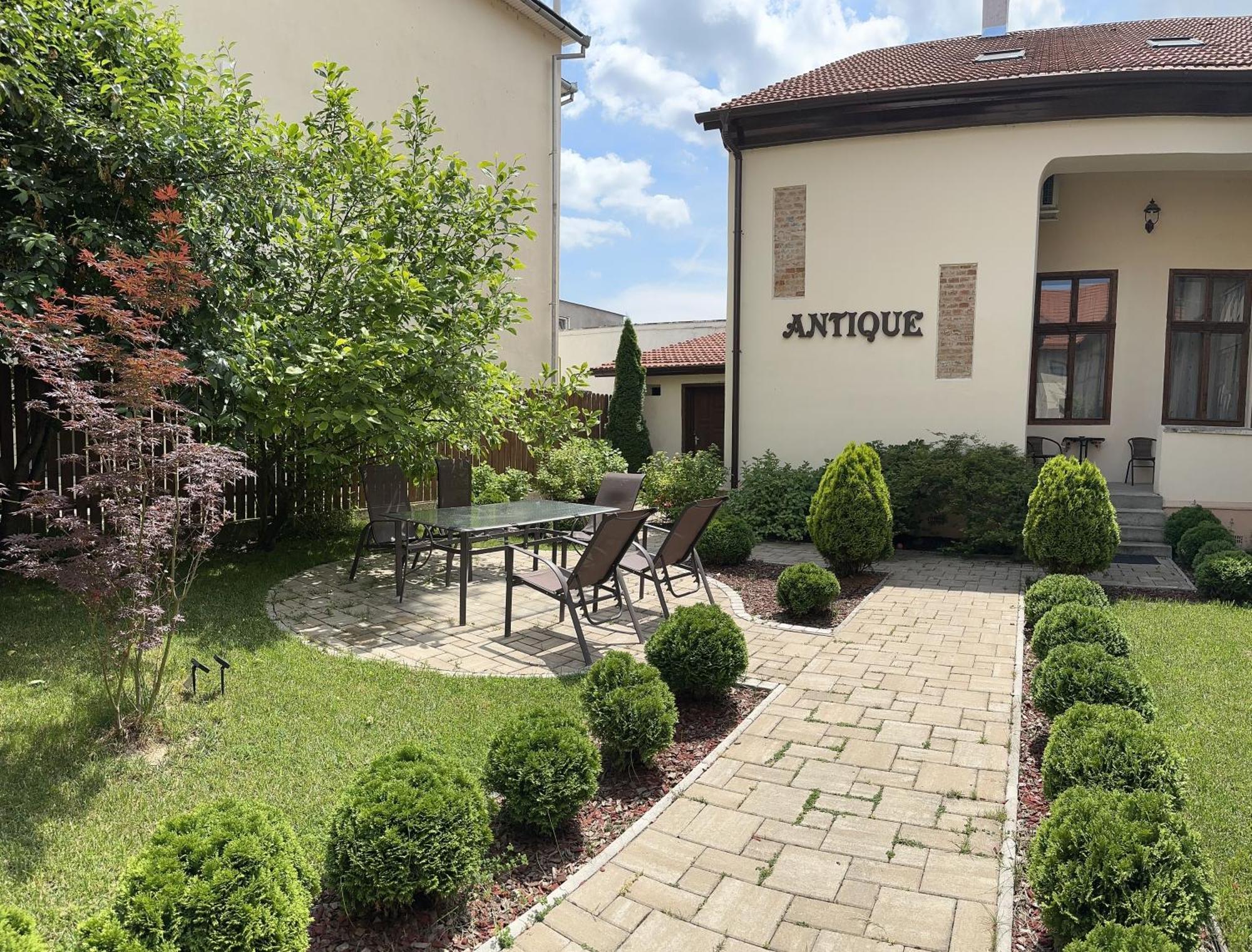 Antique Aparthotel Gyulafehérvár Kültér fotó