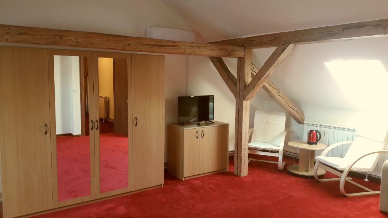 Antique Aparthotel Gyulafehérvár Kültér fotó