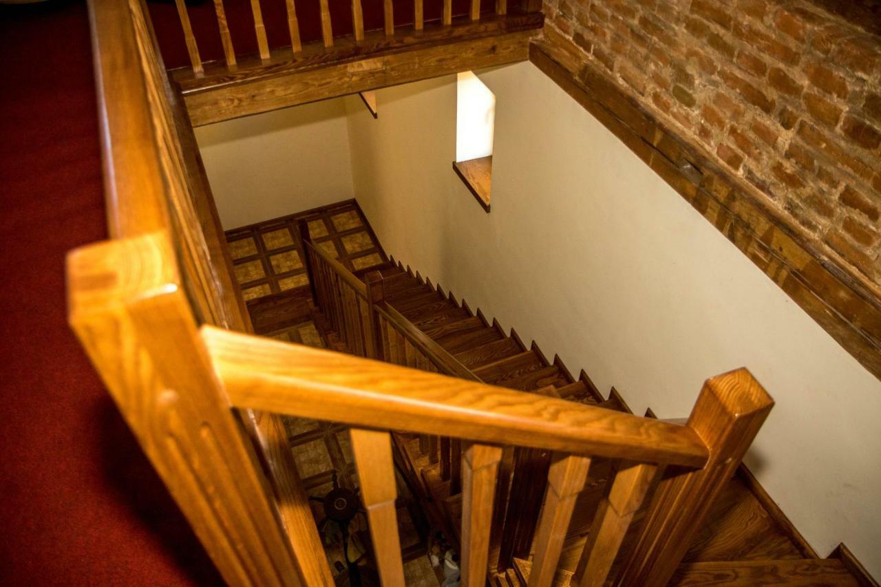 Antique Aparthotel Gyulafehérvár Kültér fotó