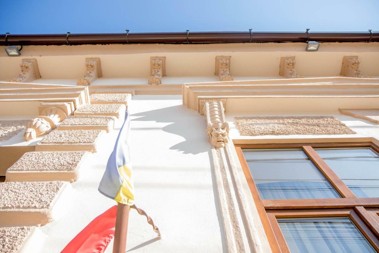 Antique Aparthotel Gyulafehérvár Kültér fotó