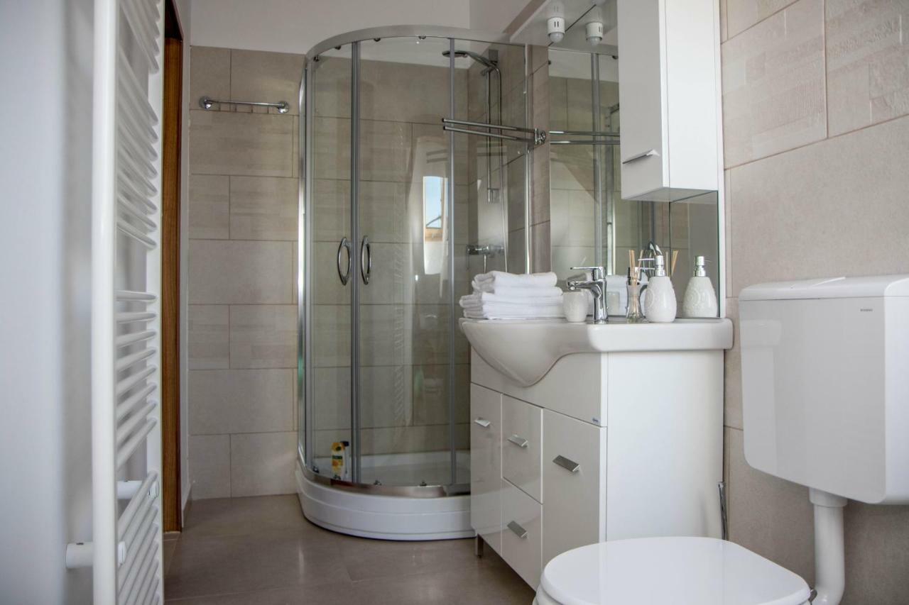 Antique Aparthotel Gyulafehérvár Kültér fotó